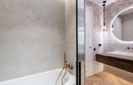 reforma-integral-de-vivienda-baño-3-proyecto-muntaner-en-barcelona-aie-rehabilita
