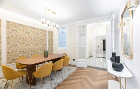 reforma-integral-de-vivienda-comedor-proyecto-muntaner-en-barcelona-aie-rehabilita